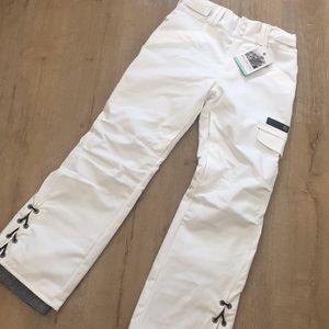 Brand new women’s snow pants